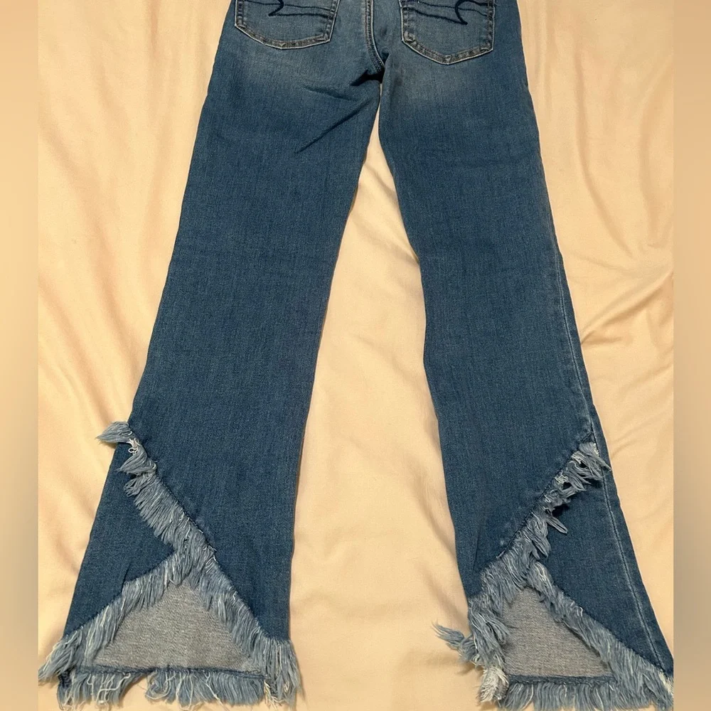 American Eagle Jeans - Picture 4 of 8